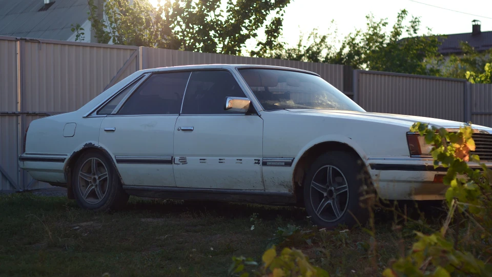 Nissan Laurel Лорел Звільнений 2