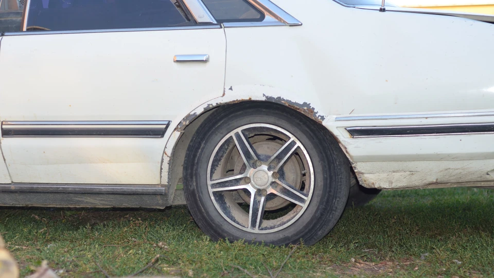 Nissan Laurel Лорел Звільнений 4