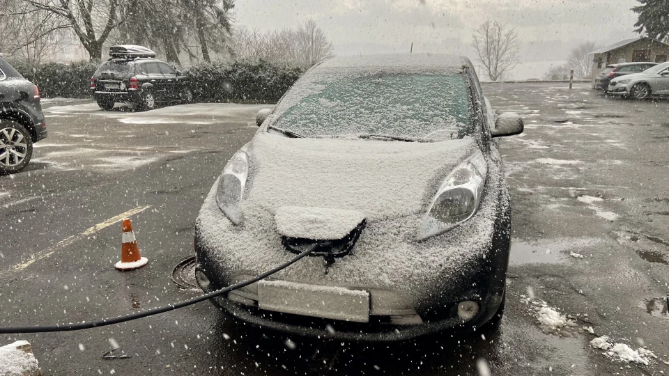 Nissan Leaf 🛸 3