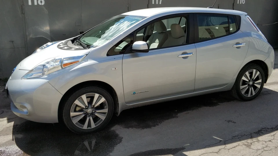 Nissan Leaf 2