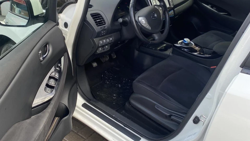 Nissan Leaf 3