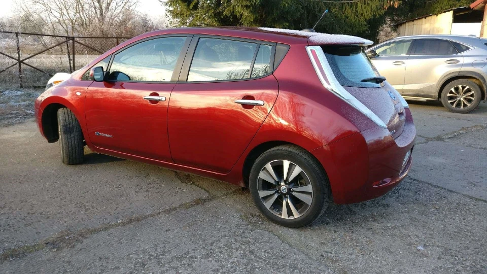 Nissan Leaf 2