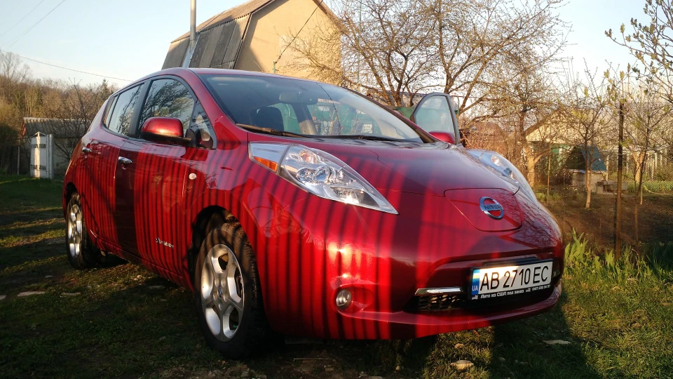 Nissan Leaf 5