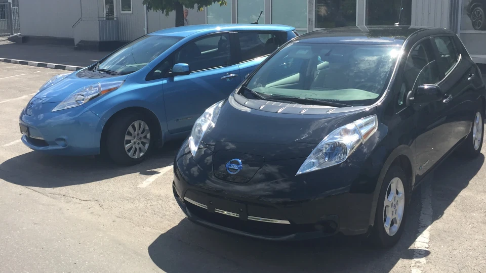Nissan Leaf Американець 2