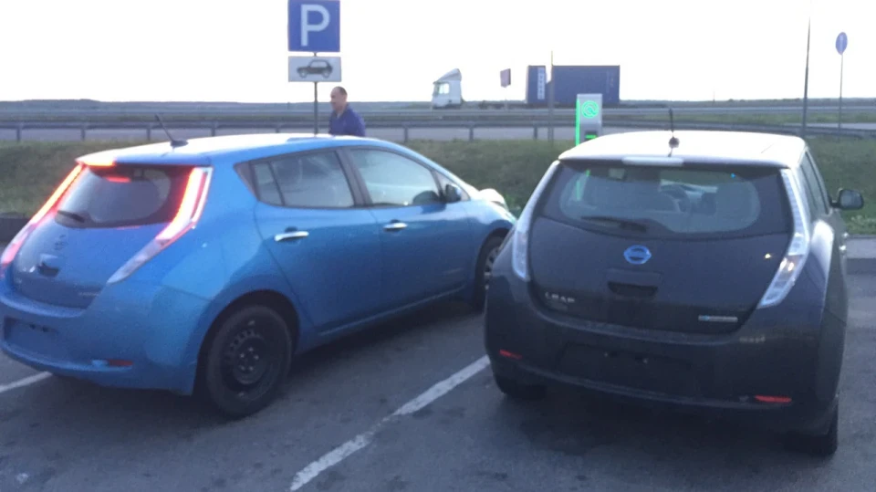 Nissan Leaf Американець 5
