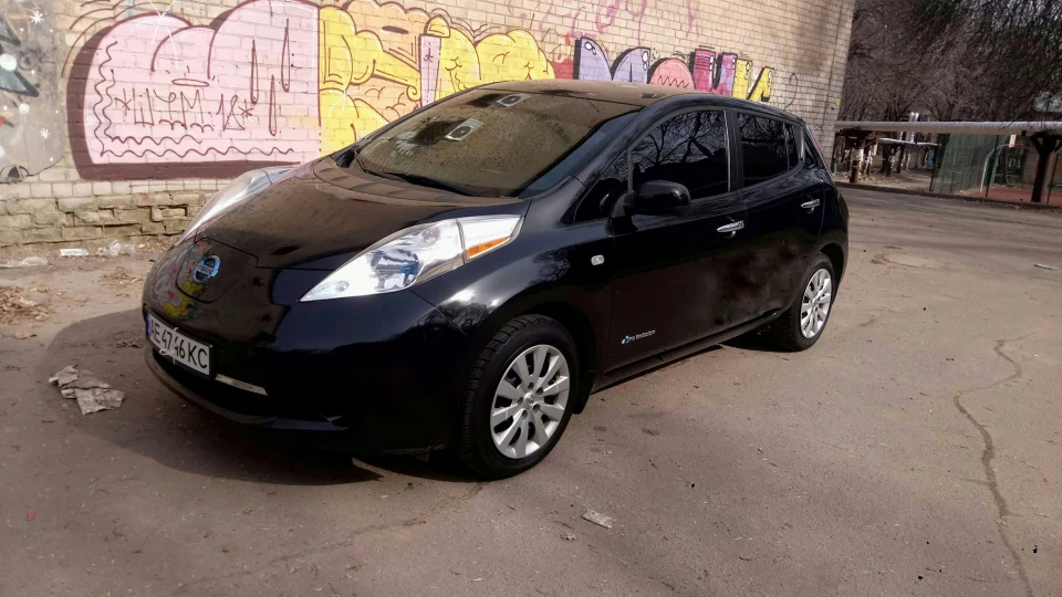 Nissan Leaf КОЛІР НАСТРОЮ ЧОРНИЙ 3