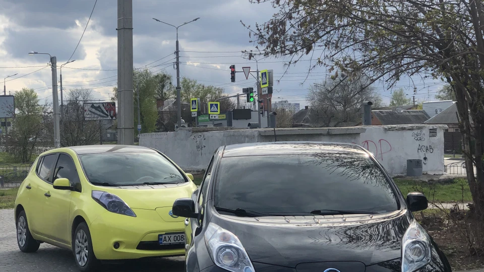 Nissan Leaf Електричка 2