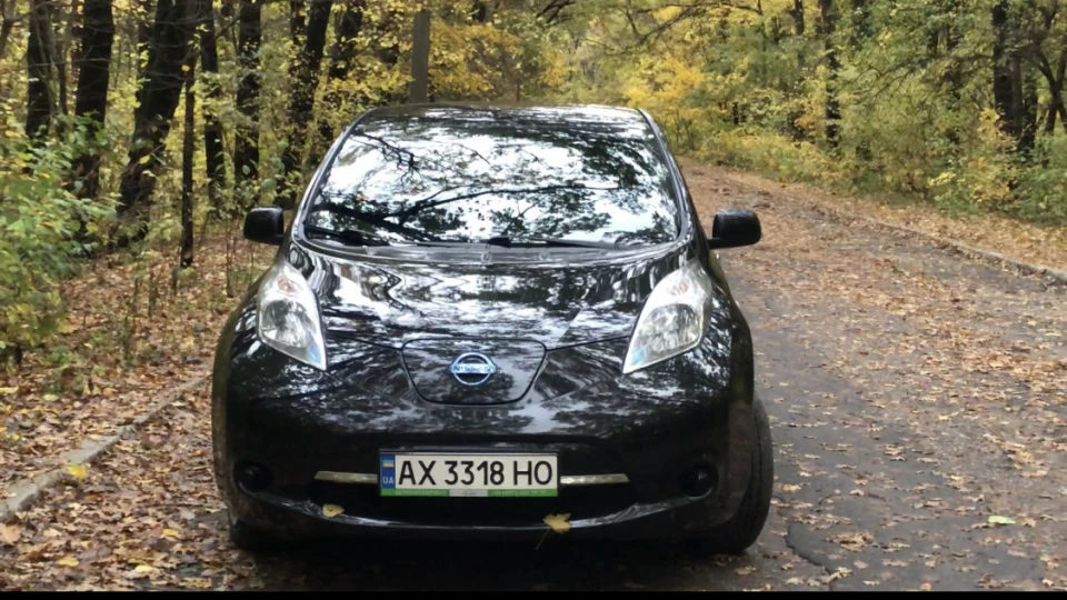 Nissan Leaf Електричка 5