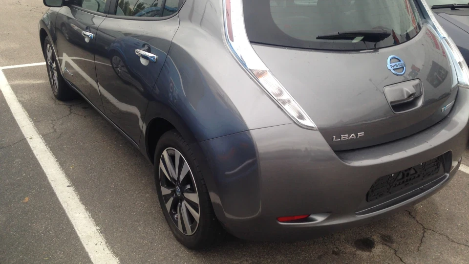 Nissan Leaf Електро 2