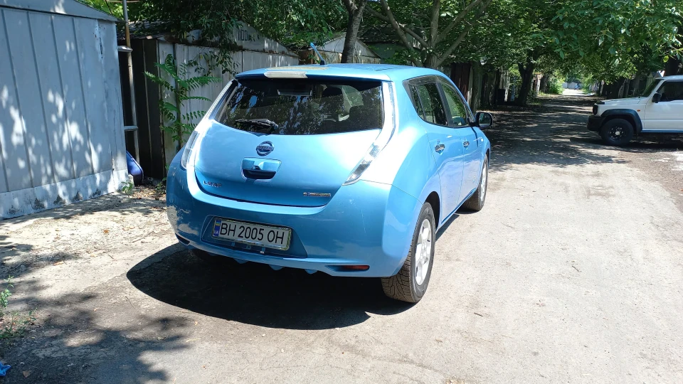Nissan Leaf Електро 2