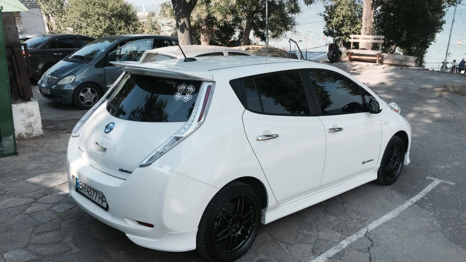 Nissan Leaf JAPAN STYLE 4