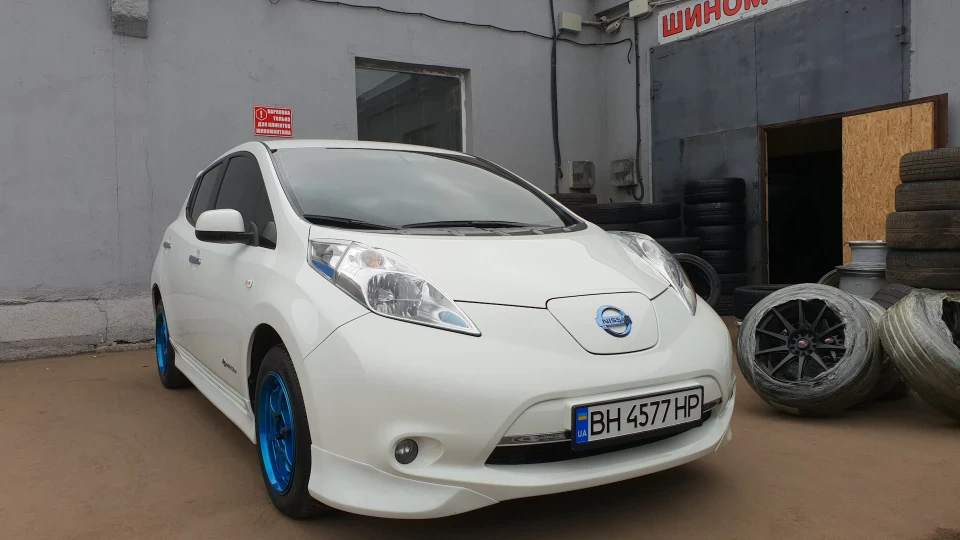 Nissan Leaf JAPAN STYLE 5