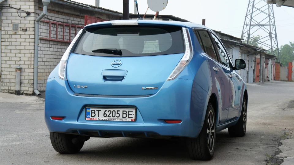Nissan Leaf Ocean Blue, компл. S 5