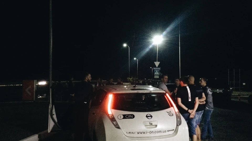 Nissan Leaf Pearl💎Bitch 3
