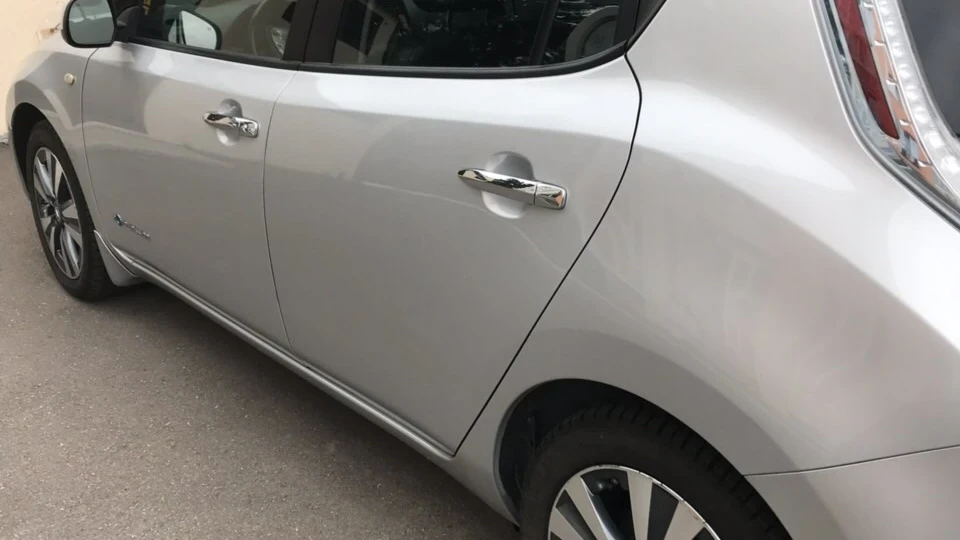 Nissan Leaf Сіренька 2