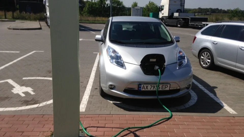 Nissan Leaf SL 2