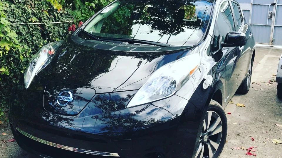 Nissan Leaf SV
