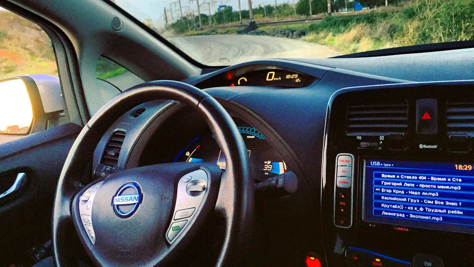 Nissan Leaf SV