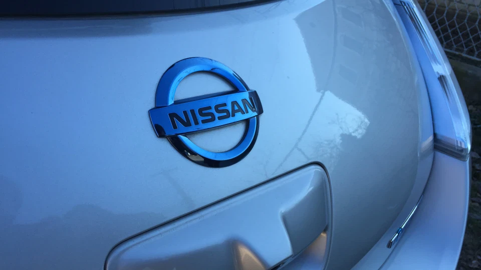Nissan Leaf SV 2
