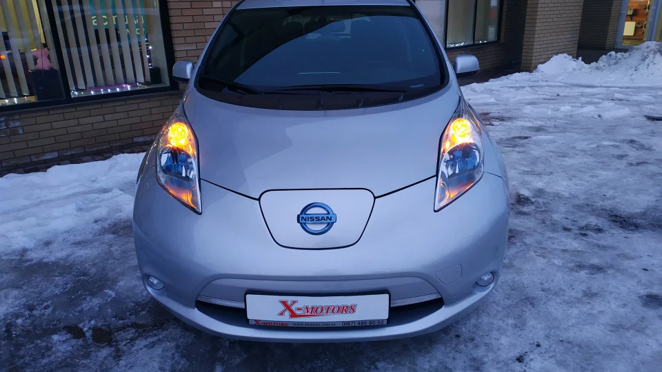 Nissan Leaf SV