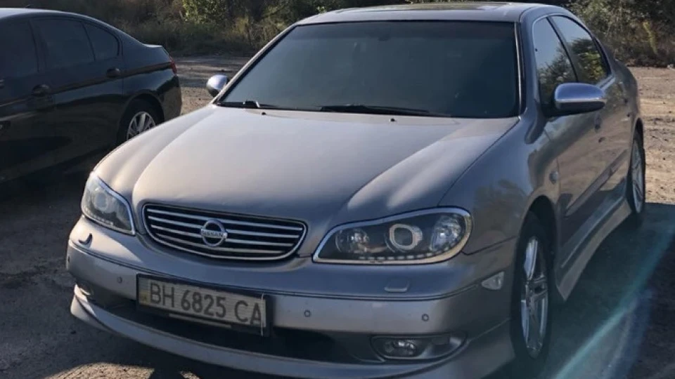 Nissan Maxima QX 2