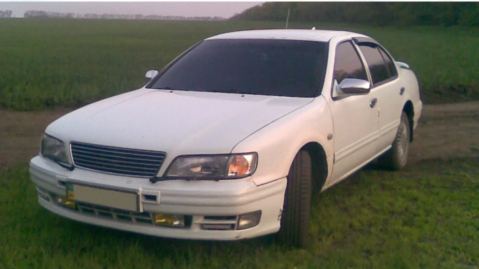 Nissan Maxima QX 3