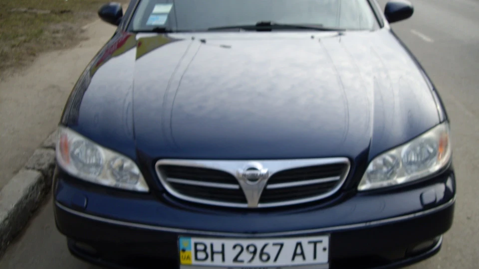 Nissan Maxima QX 3