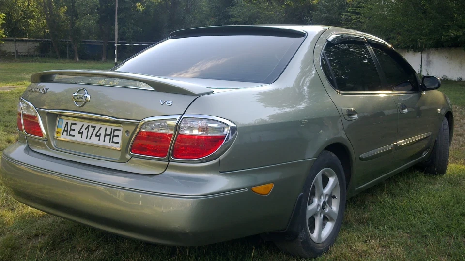 Nissan Maxima QX 5