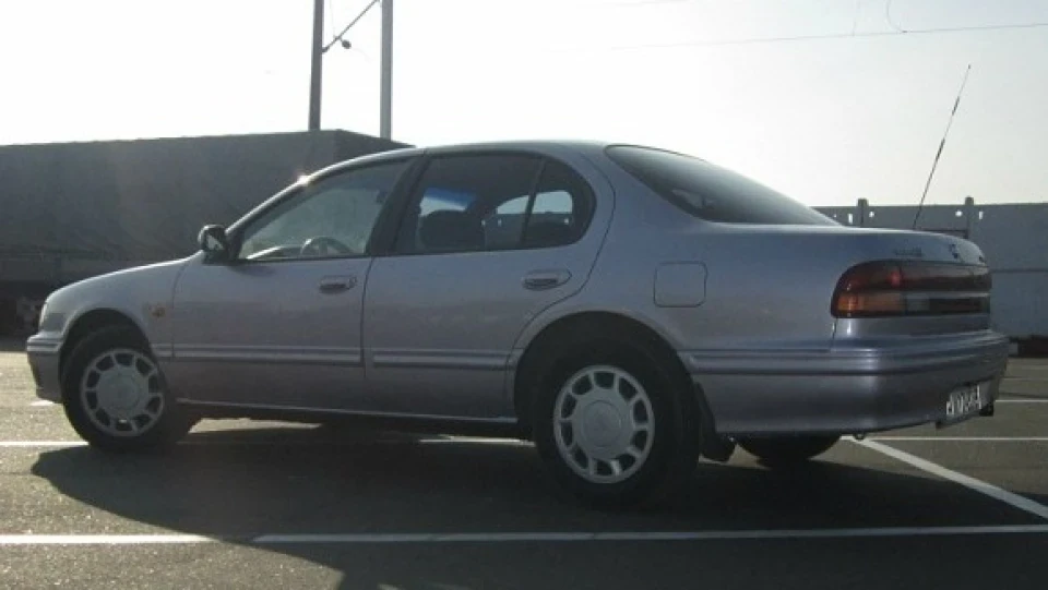 Nissan Maxima QX 3