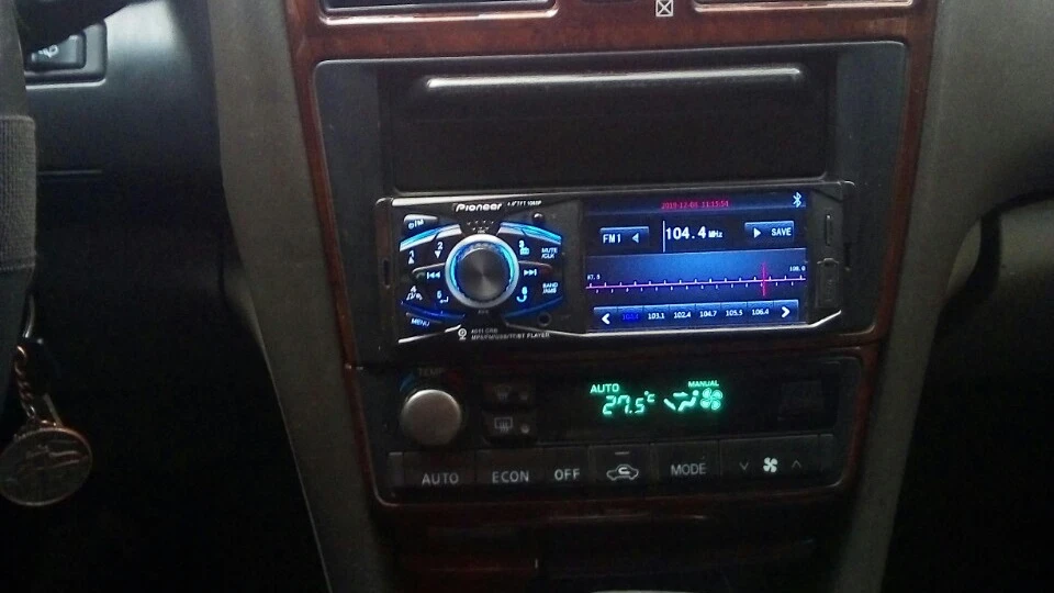 Nissan Maxima QX 4