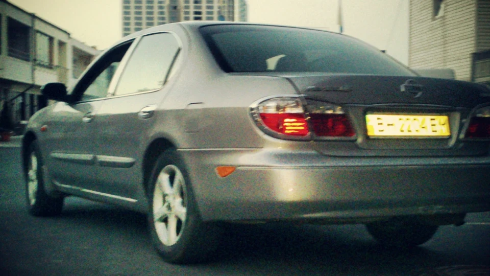 Nissan Maxima QX 4