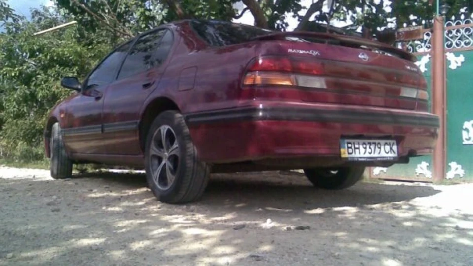 Nissan Maxima QX