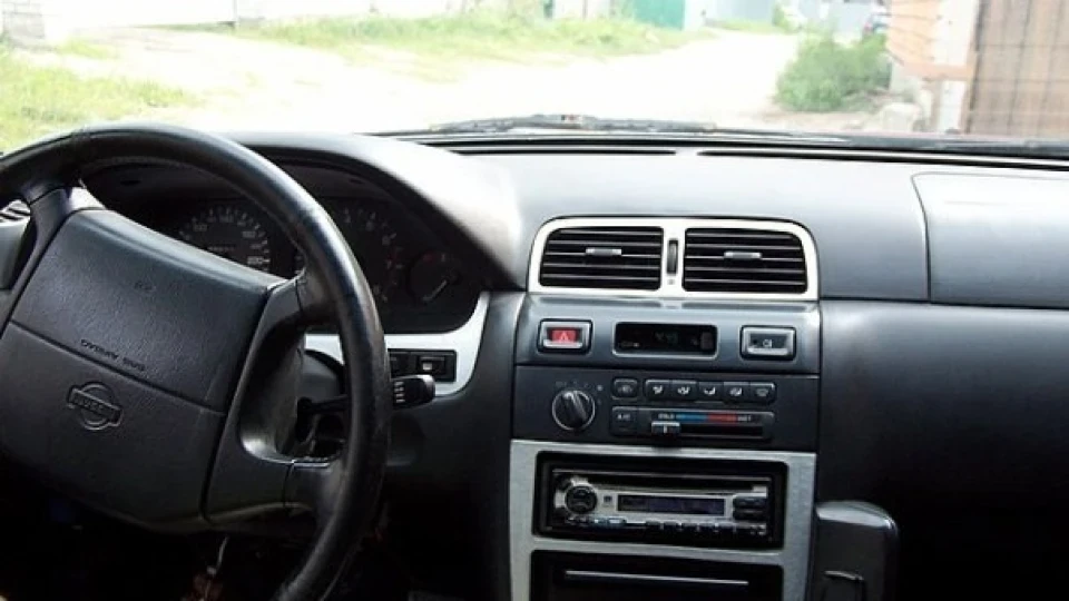Nissan Maxima QX 4
