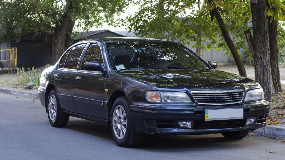 Nissan Maxima QX