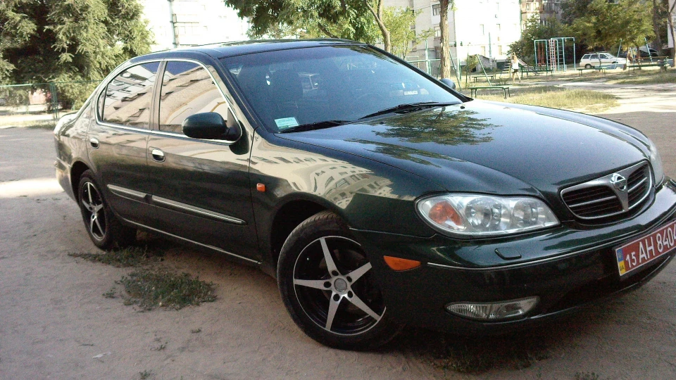 Nissan Maxima QX 4