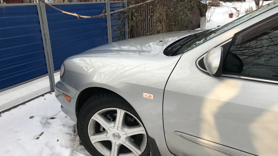 Nissan Maxima QX 2