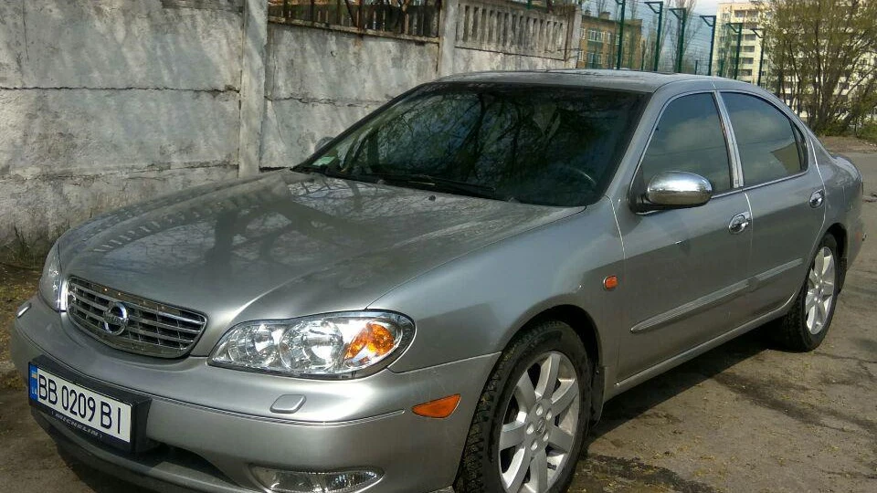 Nissan Maxima QX 4