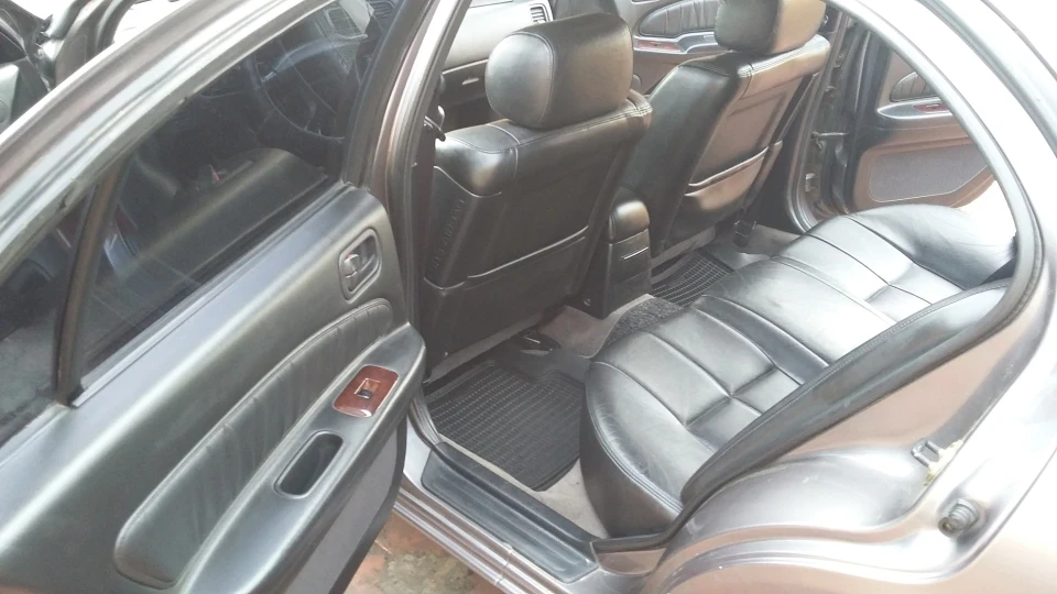 Nissan Maxima QX 4
