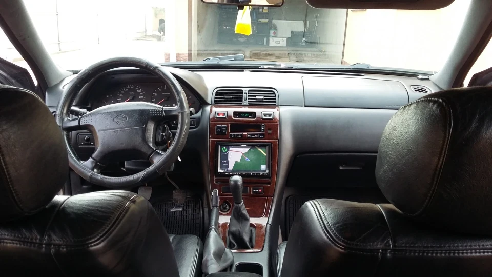 Nissan Maxima QX 5