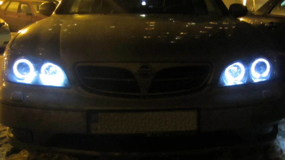 Nissan Maxima QX 2