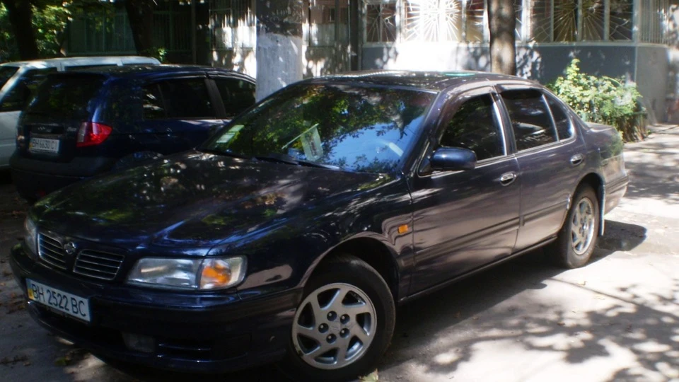 Nissan Maxima QX 2.0 ручка 4