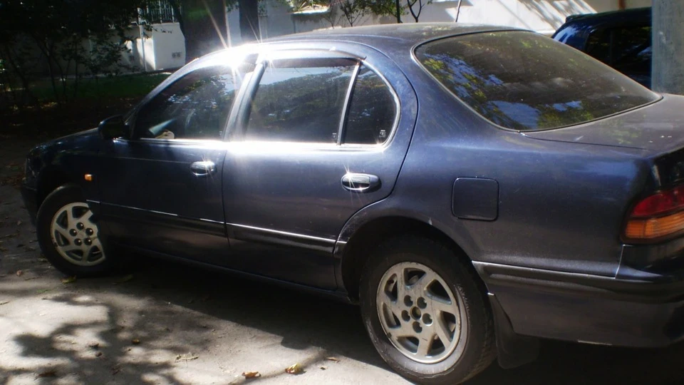 Nissan Maxima QX 2.0 ручка 5