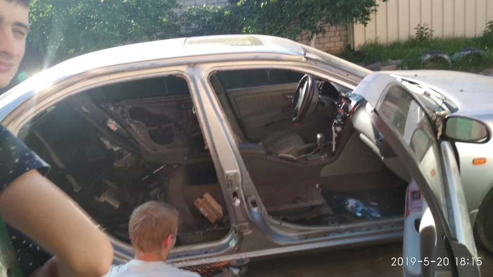Nissan Maxima QX 2.0 серій 4