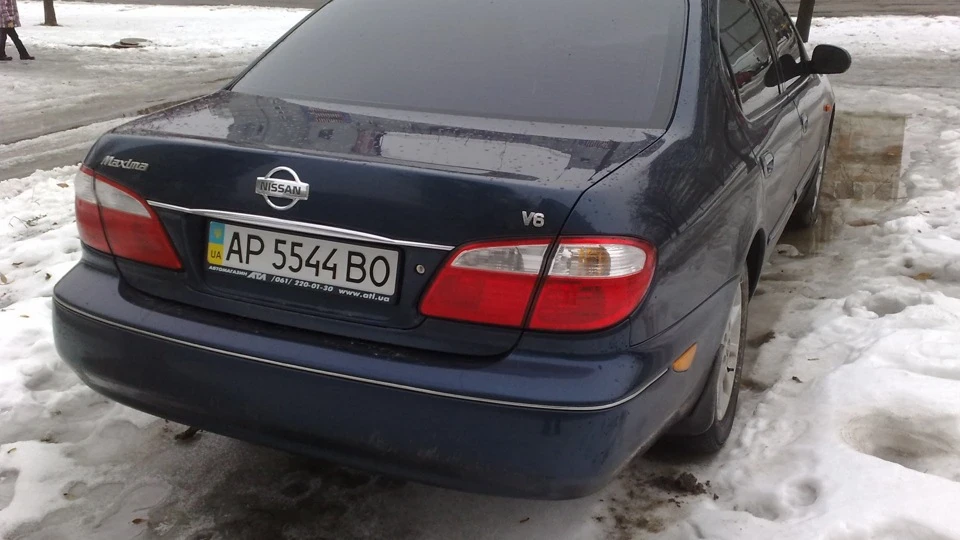 Nissan Maxima QX 2.0 V6 2