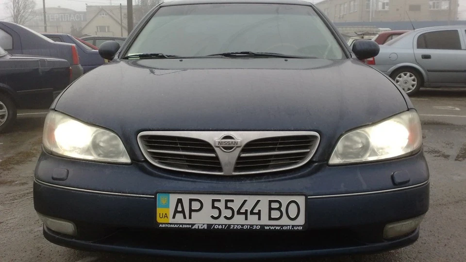 Nissan Maxima QX 2.0 V6 4