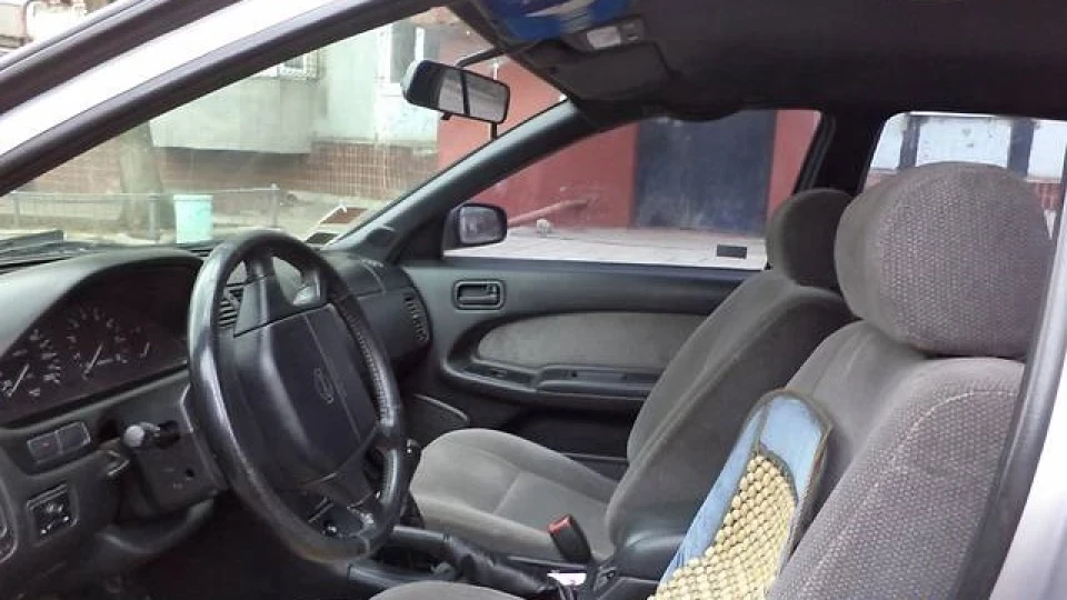 Nissan Maxima QX 2.0 5