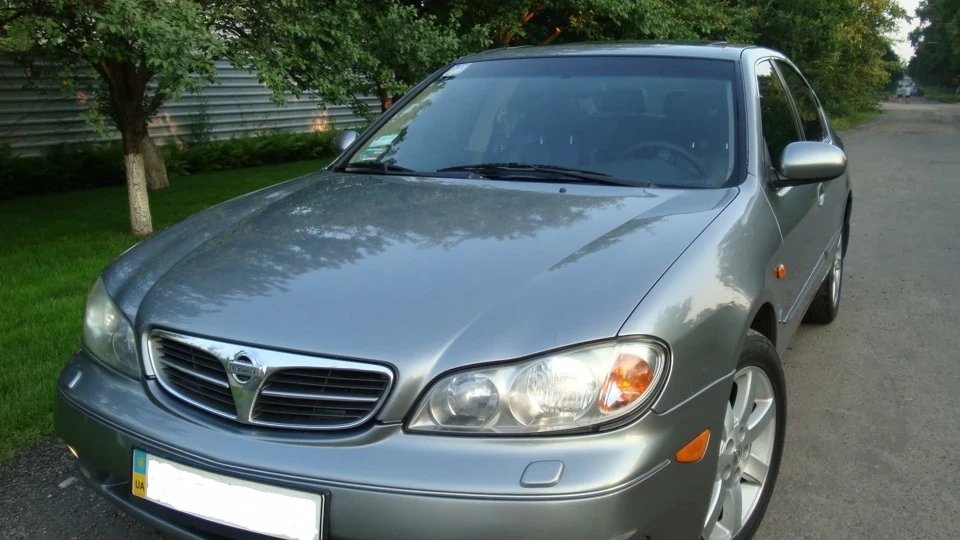Nissan Maxima QX 2.0V6 Сірий Кардинал)))