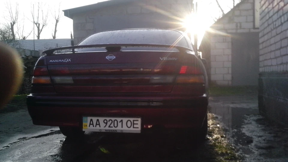 Nissan Maxima QX 2,0V6 2