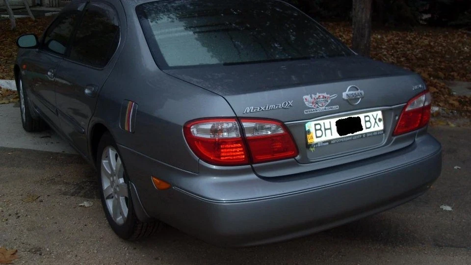 Nissan Maxima QX 3.0 "Japan Legend" 5