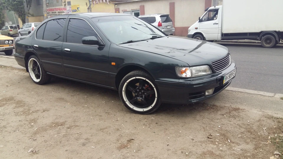 Nissan Maxima QX 3.0 літра дурі